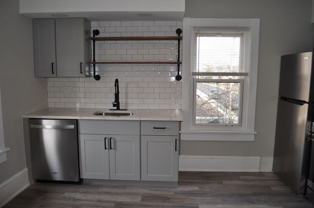 132 Spring Street - Photo 3 of 21