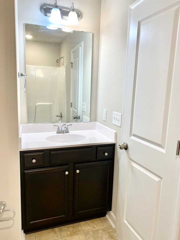 12 12 Jaydn Drive W - Photo 6 of 15