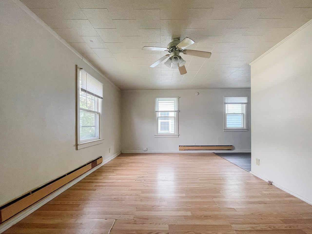 810 S Luick Ave - Photo 4 of 18