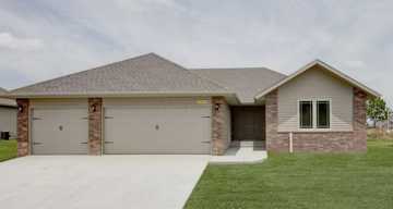 featured image of 5517 Yew Street