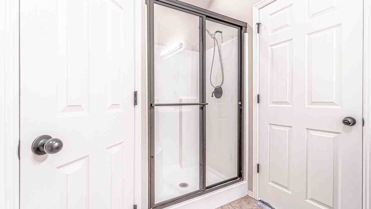 3705 Sw High Point Ave - Photo 6 of 17