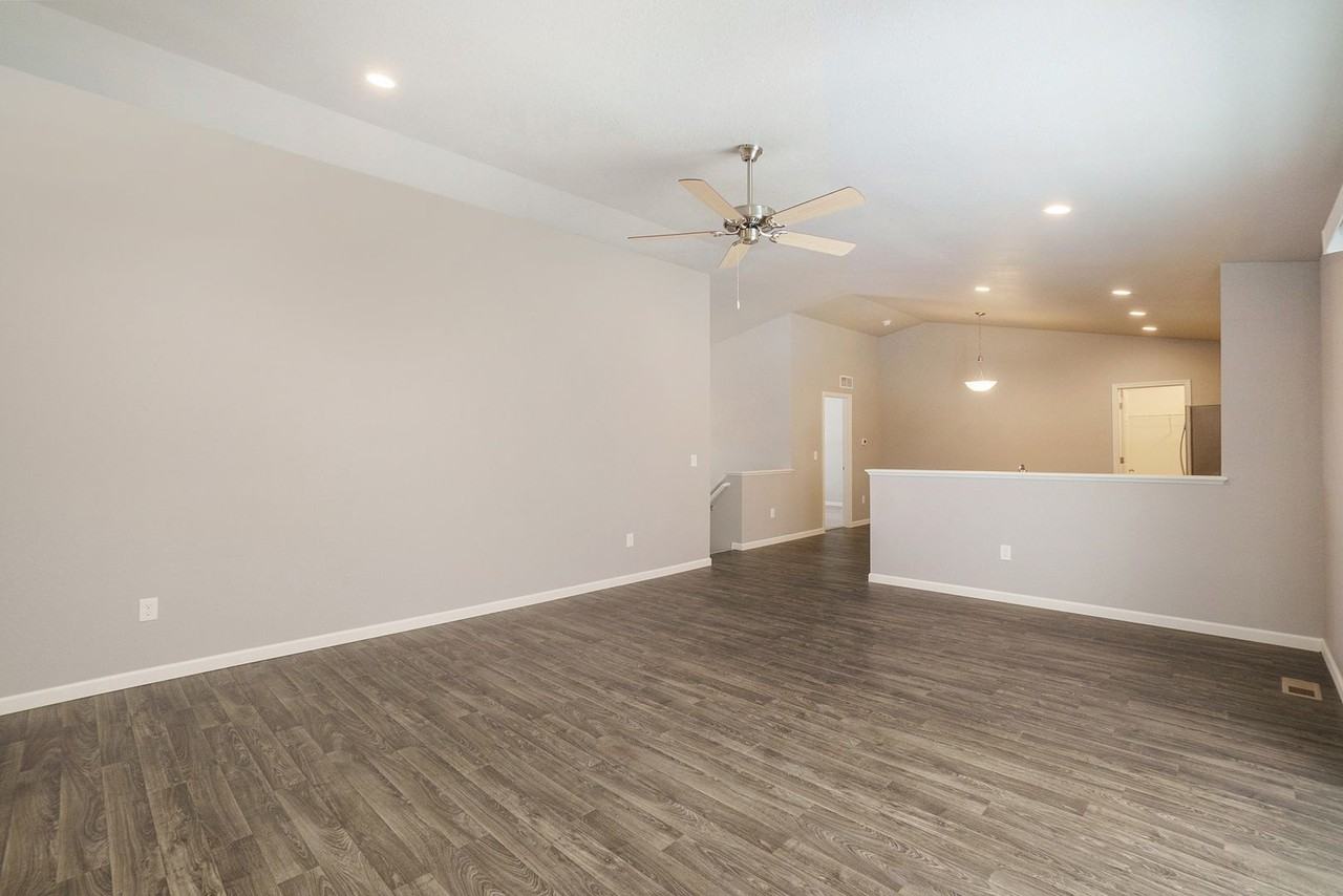 445 E Ellsworth St - Photo 3 of 17