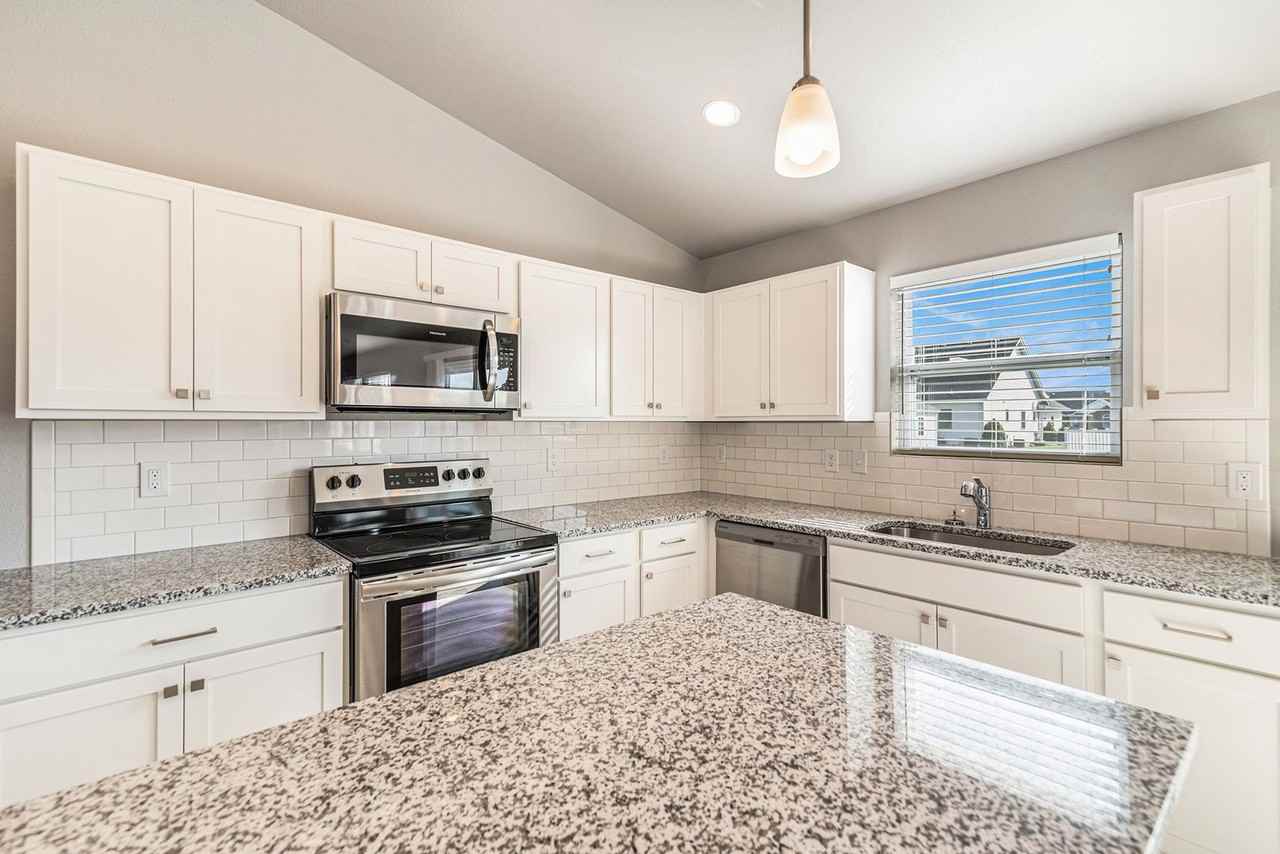 4082 Autumn Hue Ln - Photo 2 of 18