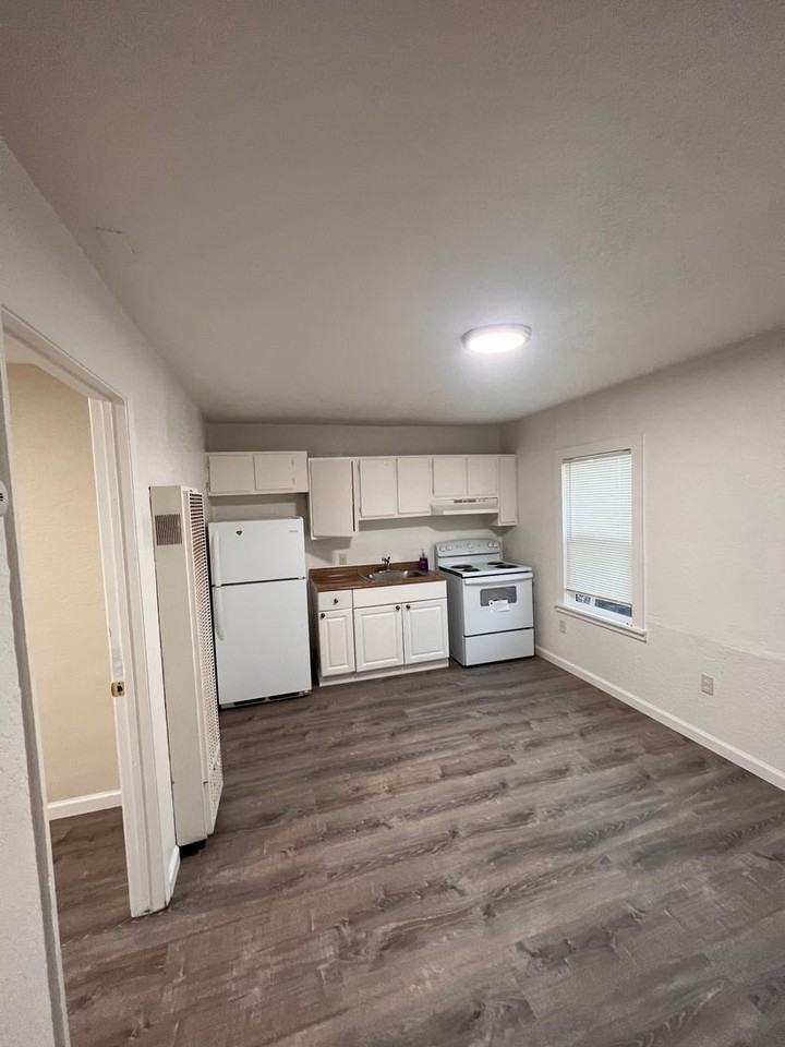 33 Washington St - Photo 6 of 16