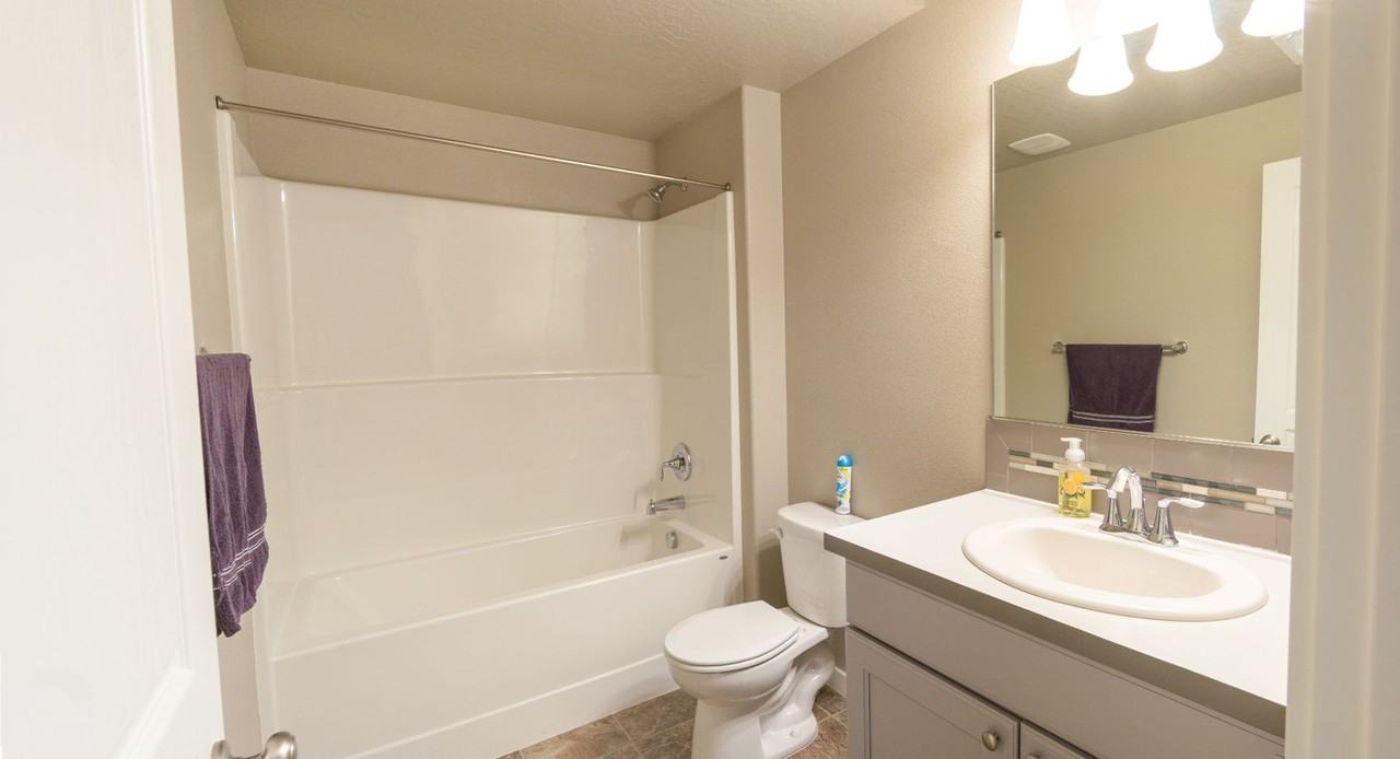 590 Sw Wheat Ridge Dr - Photo 2 of 19