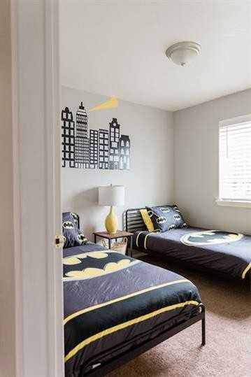 18 Diane Road - Photo 2 of 5