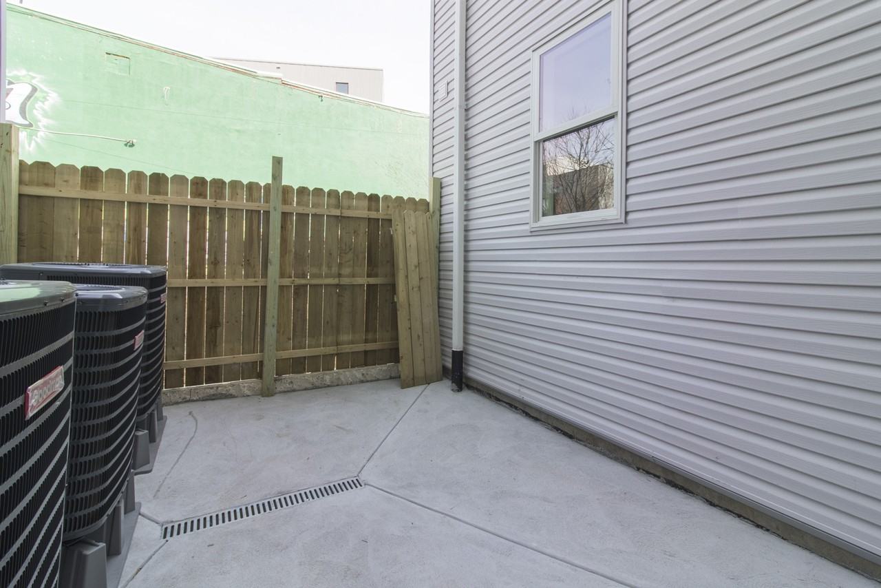 2547 Frankford Avenue - Photo 3 of 6