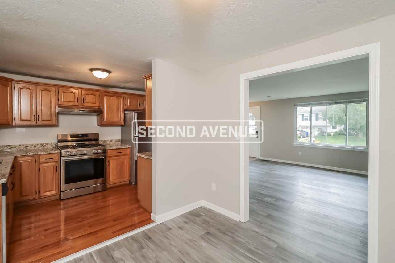 564 Carnival Dr - Photo 5 of 26