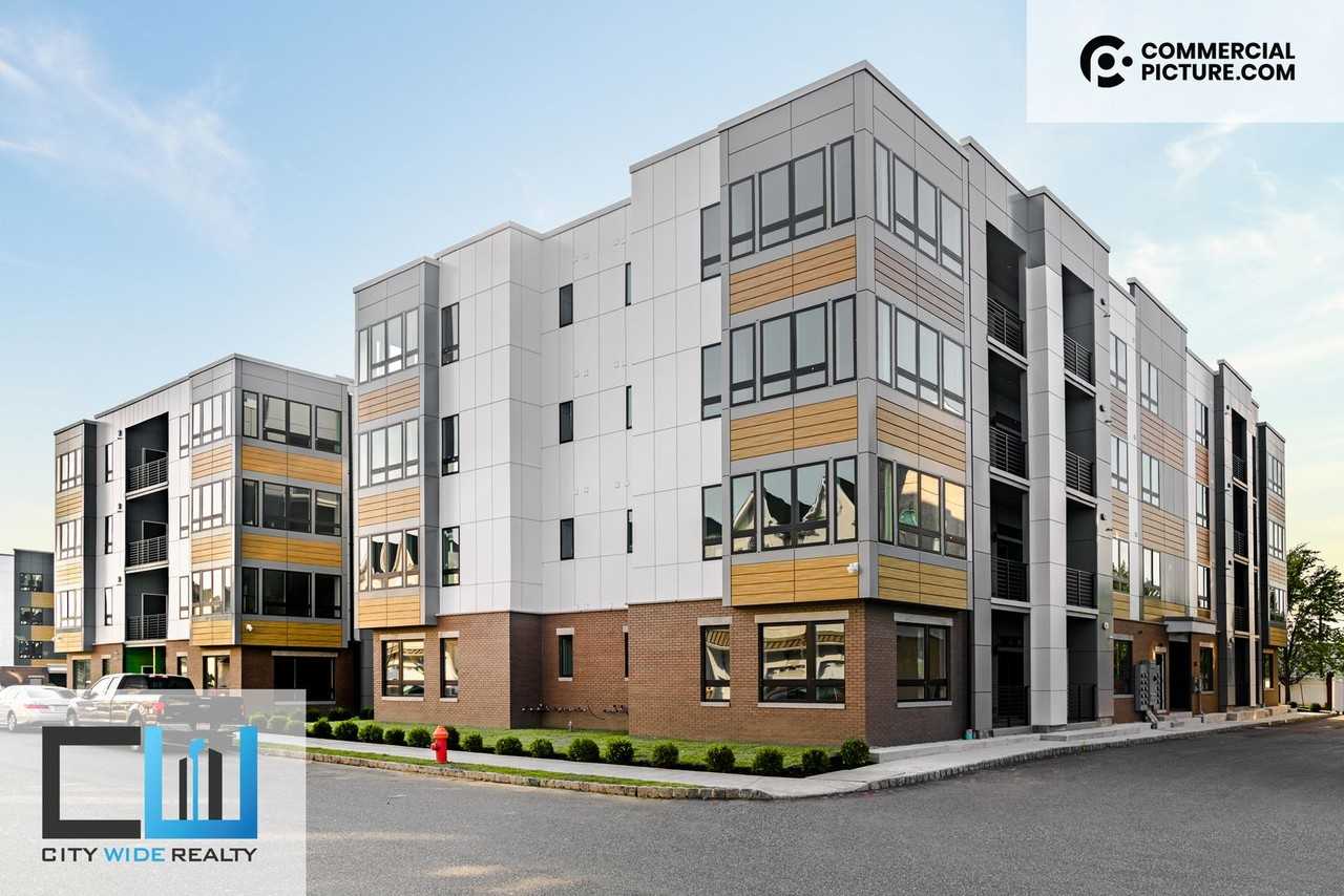 Capri Estate B - Photo 2 of 27