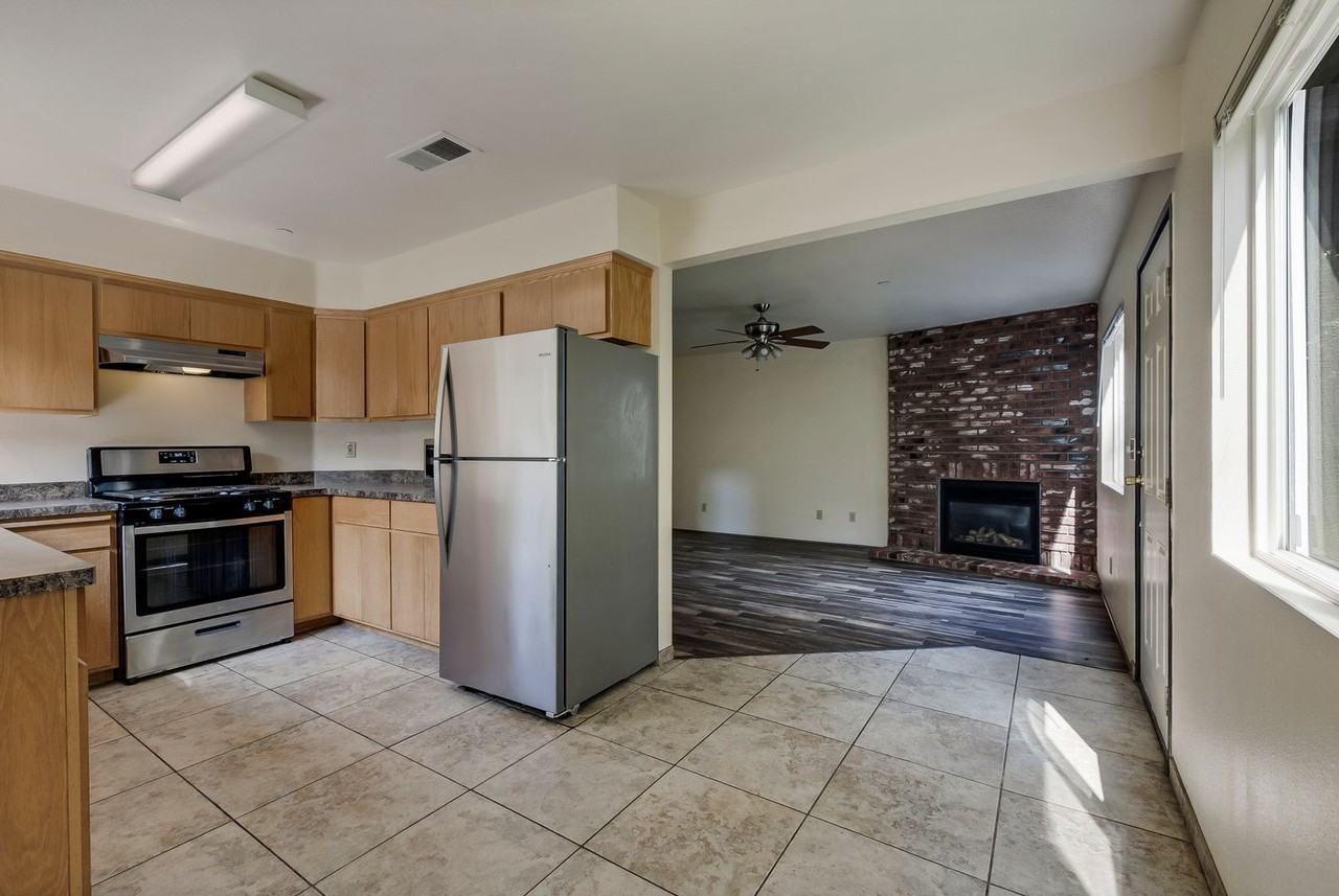 The Four Seasons - Photo 6 of 30