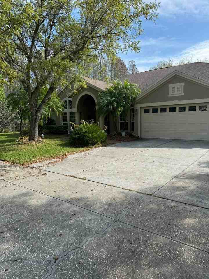 5501 Reflections Blvd - Photo 2 of 26