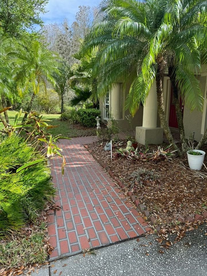 5501 Reflections Blvd - Photo 3 of 26