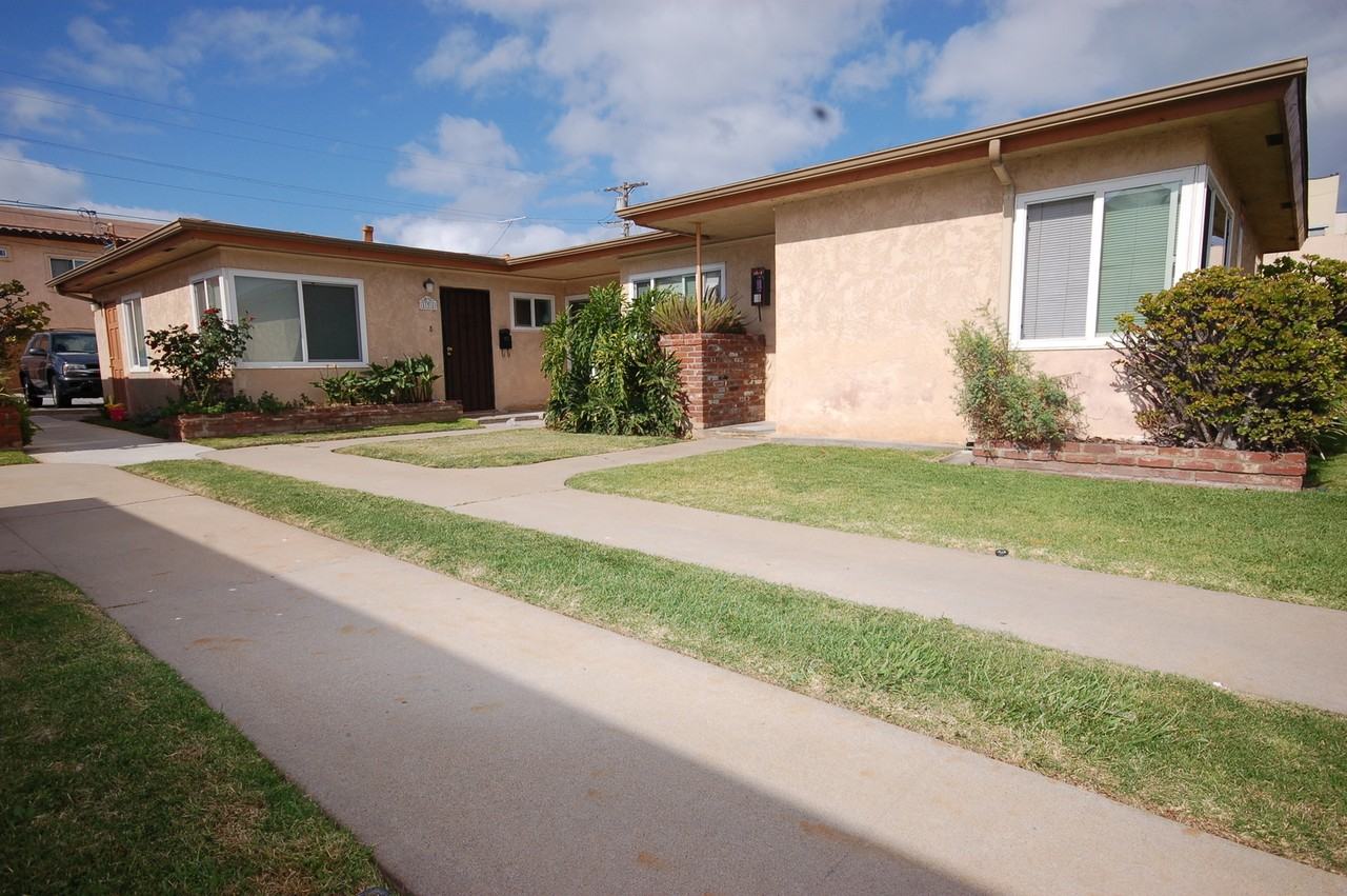 131 Daisy Ave - Photo 6 of 20