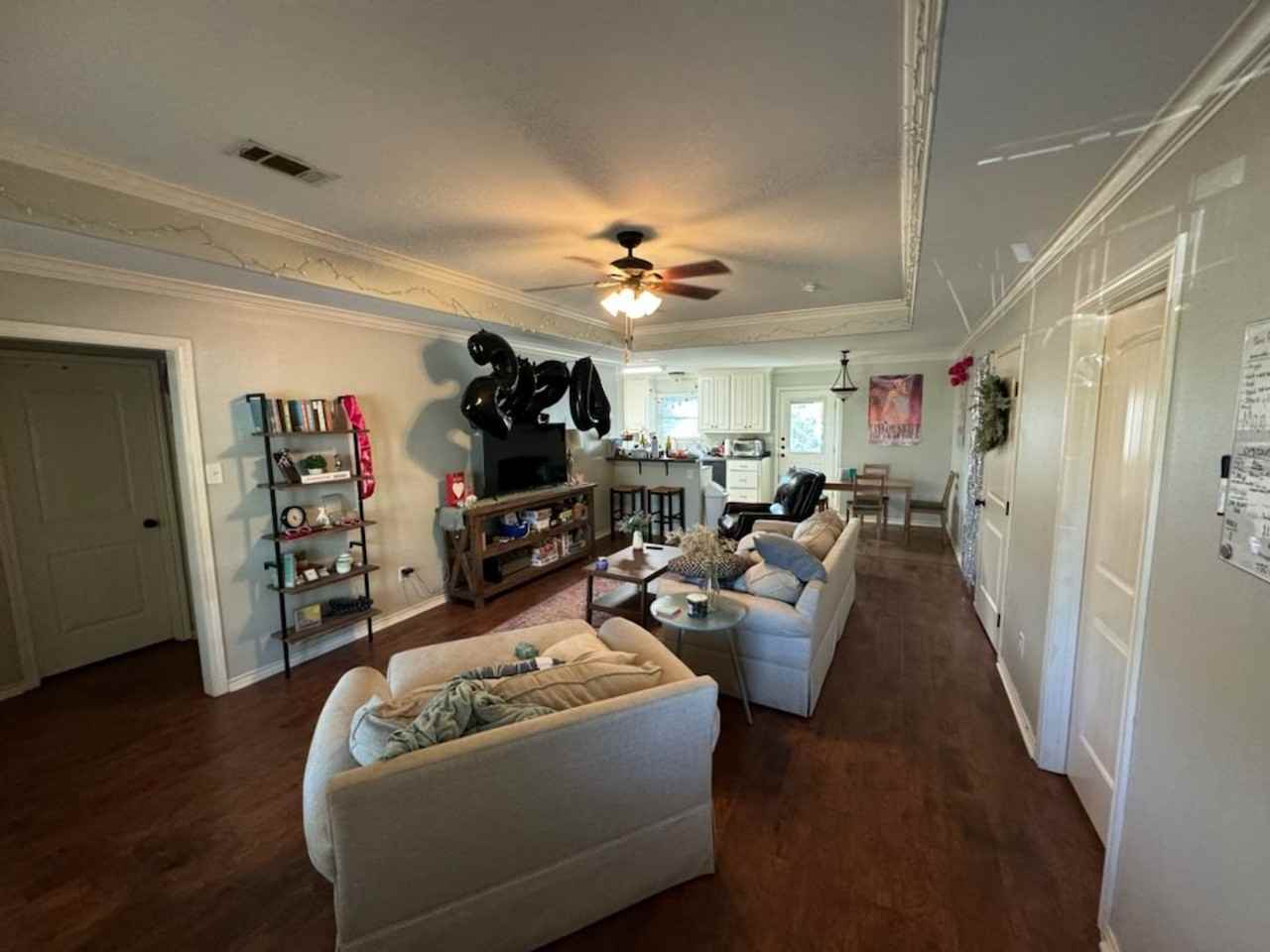 4715 Pearl St - Photo 2 of 4