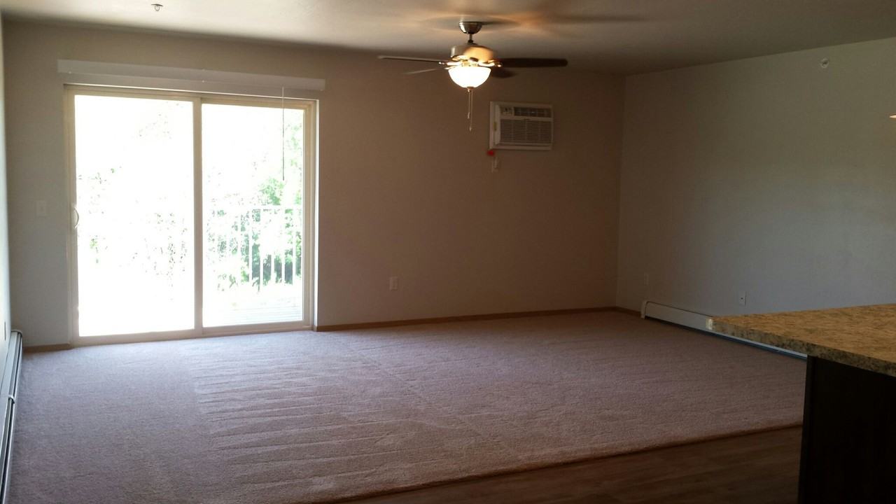 4312-4326 N Lightning Dr - Photo 2 of 4