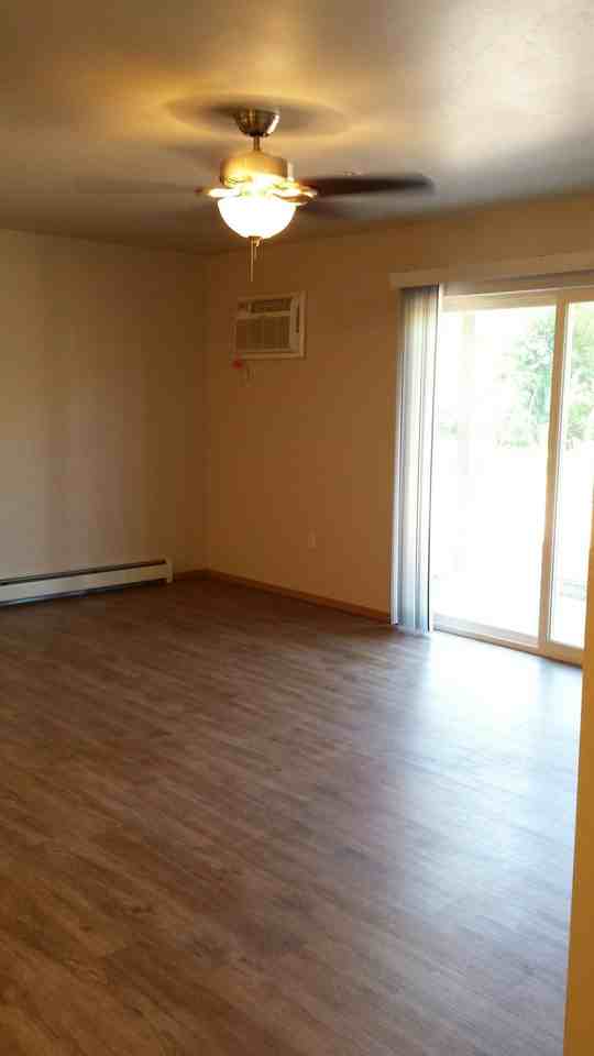 4312-4326 N Lightning Dr - Photo 3 of 4