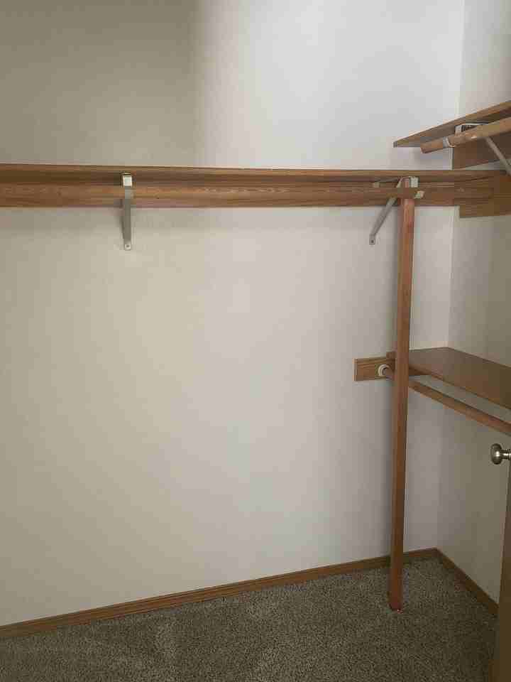 1308/1310 W Lakeside Dr - Photo 2 of 17