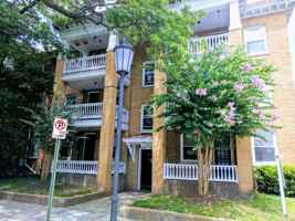 featured image of 2900 Monument Ave