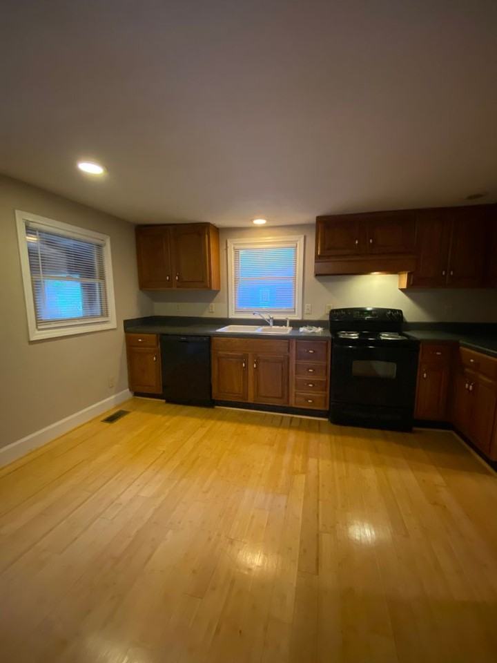 1800 Timothy Rd - Photo 3 of 17