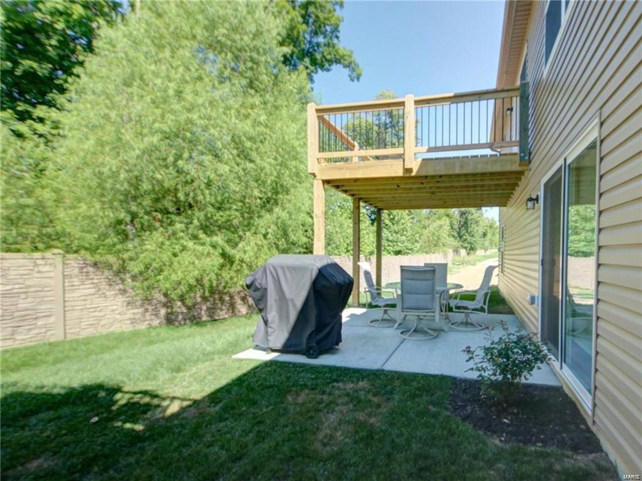 5349 Lakepath Way - Photo 4 of 15