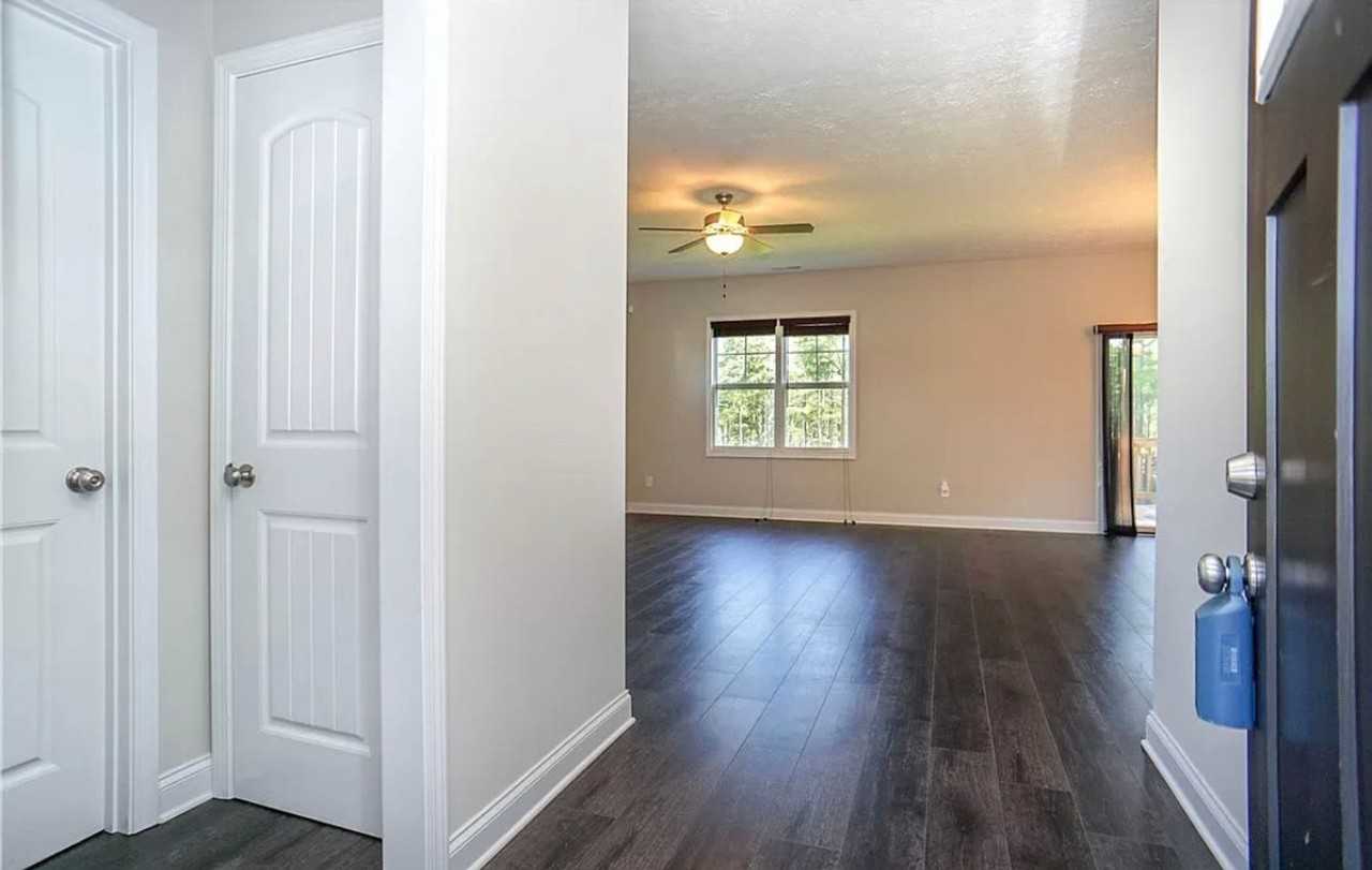 220 Diamond Point Trl - Photo 2 of 11