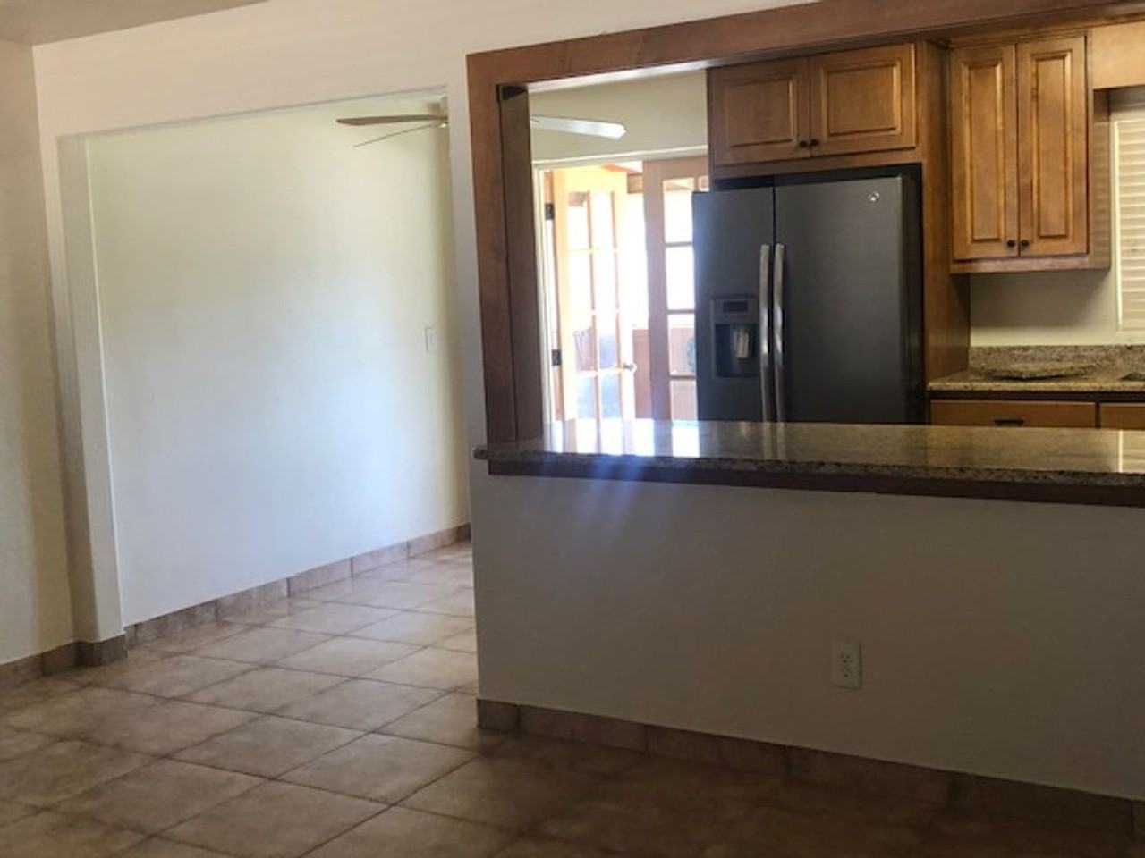 4814 E Hampton St - Photo 6 of 23