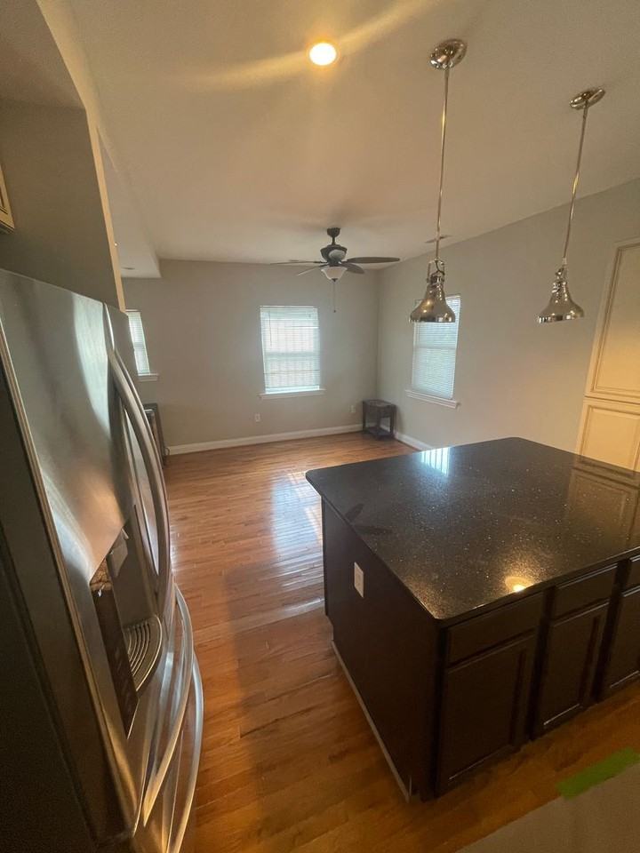 5032 E Capitol St Ne - Photo 6 of 35