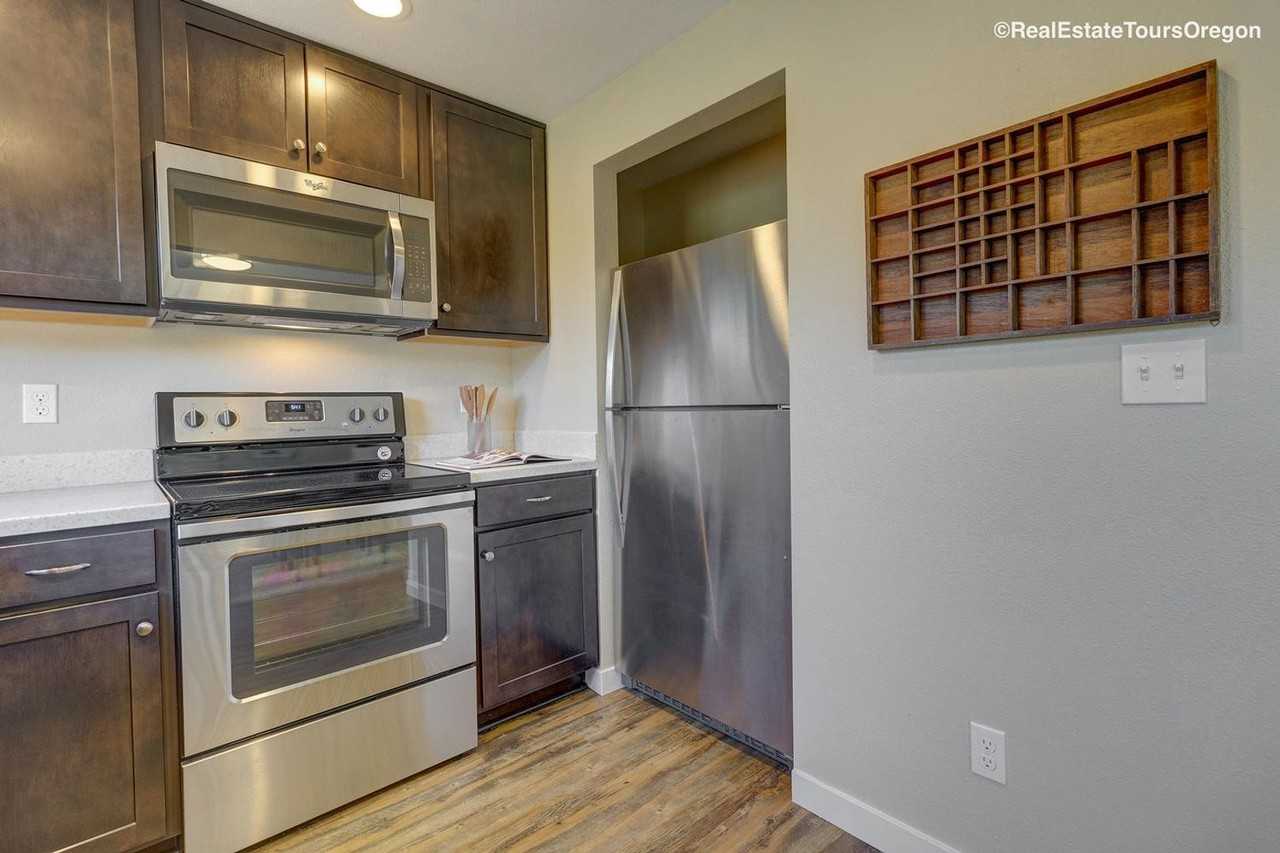 Granite Townhomes* - Photo 5 of 9