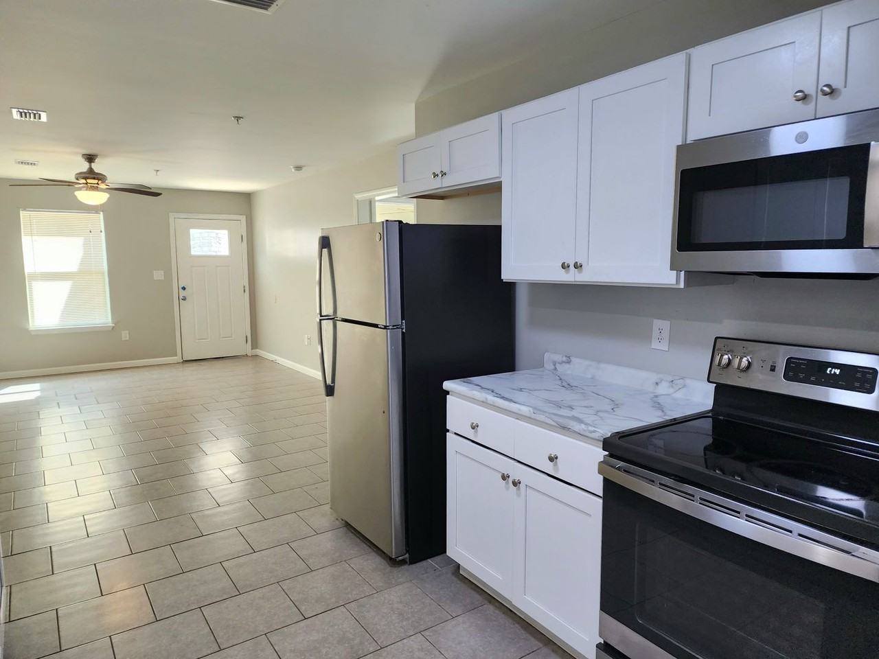 13222 Wisconsin St #103 - Photo 3 of 21