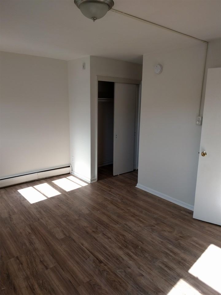 901 East Cliveden - 2 #2 - Photo 3 of 4