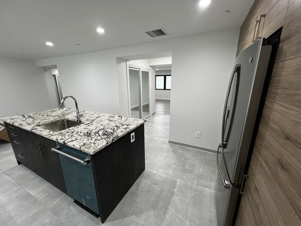 3505 Clarks Ln #D2 - Photo 5 of 23