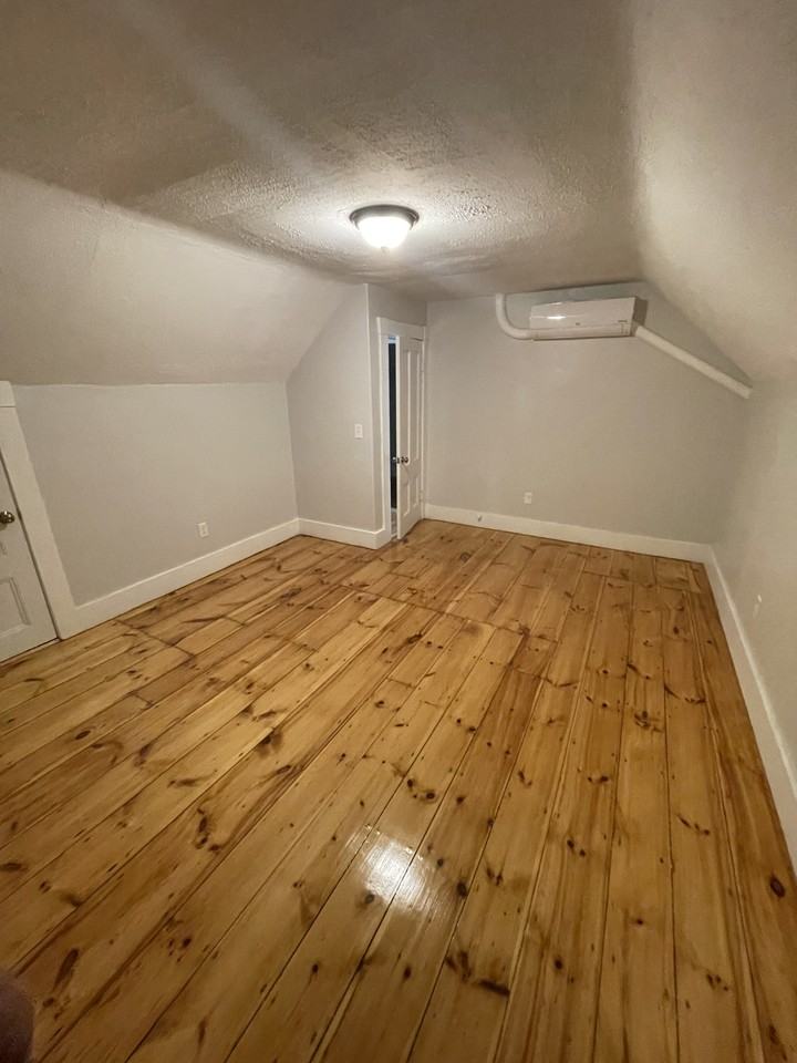 403 Beacon St #3 - Photo 2 of 18