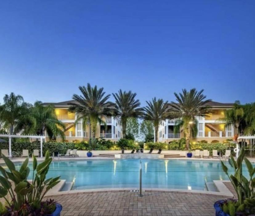 1504 Marsh Cove Ct #2 - Photo 2 of 13