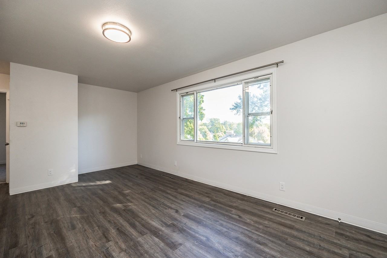 812 12th Ave #814 - Photo 3 of 19