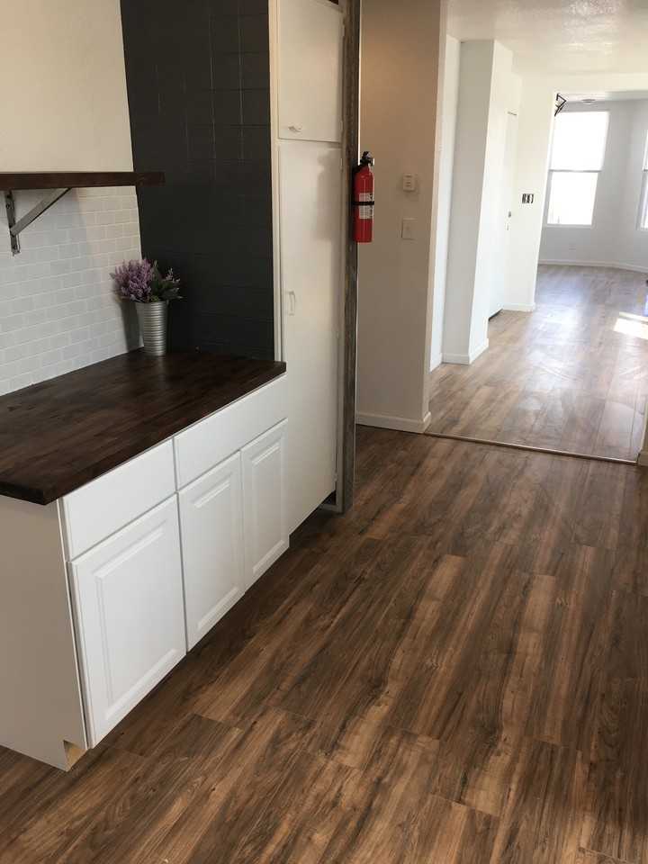 W Quartz St #420 - Photo 6 of 24