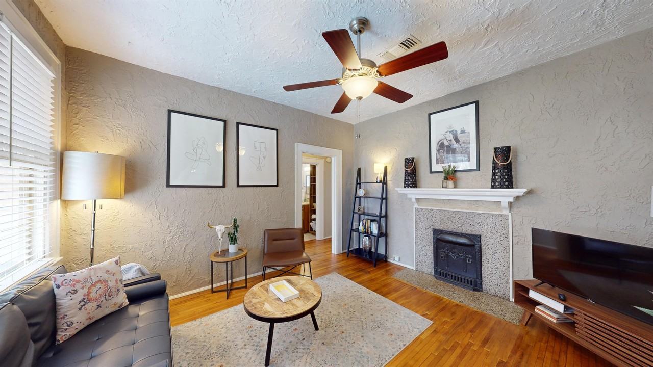 1827 Capitol Ave #1 - Photo 3 of 20