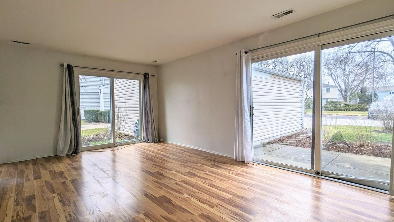 791 Barnaby Pl #1 - Photo 5 of 17