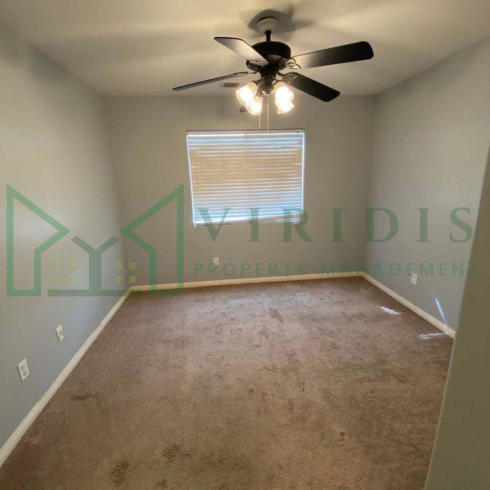 7004 Frog Meadow St #1 - Photo 4 of 22