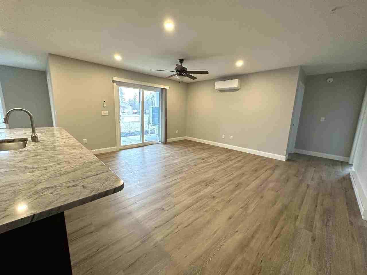 2 - 4 Diane Way - 103 #103 - Photo 3 of 26
