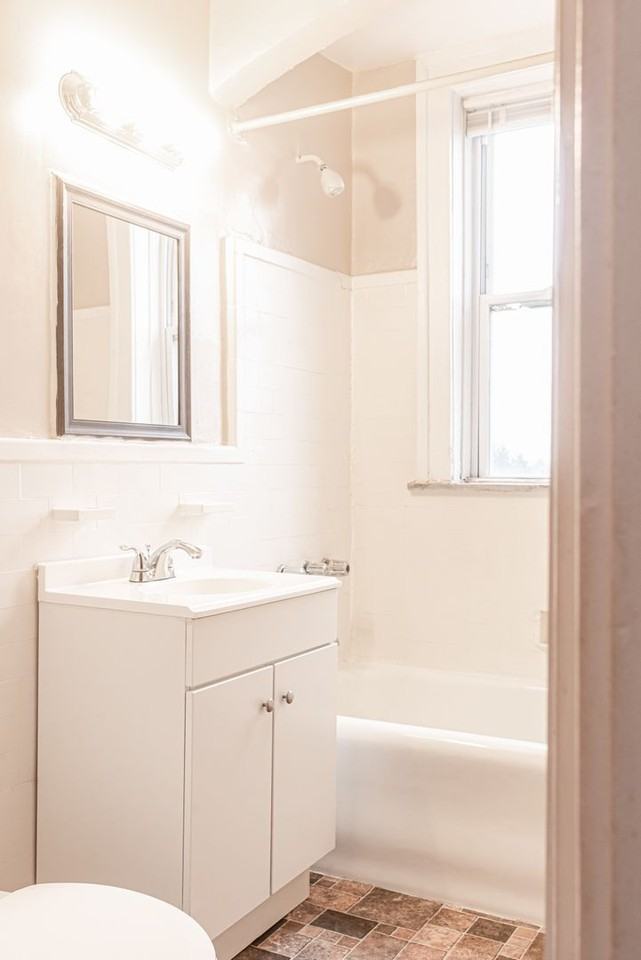 80 Seward Ave - FDR Seward Glynn - Photo 7 of 13