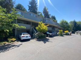 featured image of 3050 W 17th Ave