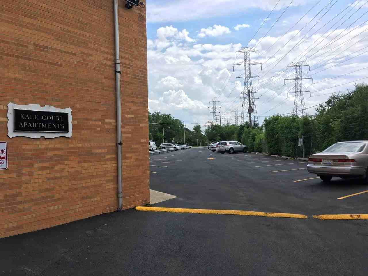 8540-60 Niles Center Road - Photo 7 of 10