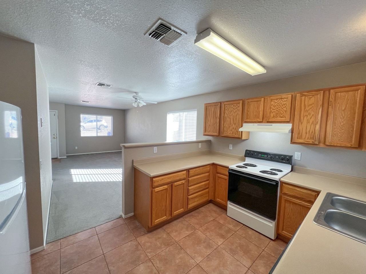 4203 E Commercial Way #B - Photo 2 of 13