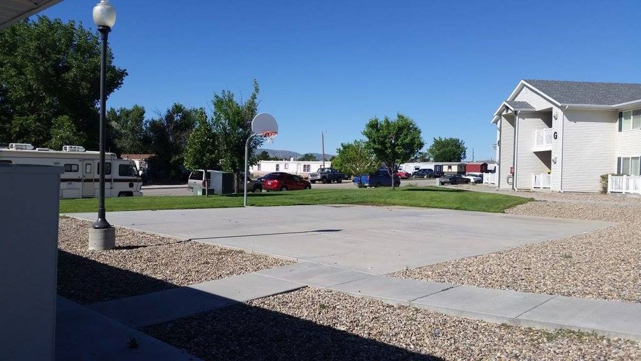 Wind River Apartments - Photo 2 of 10