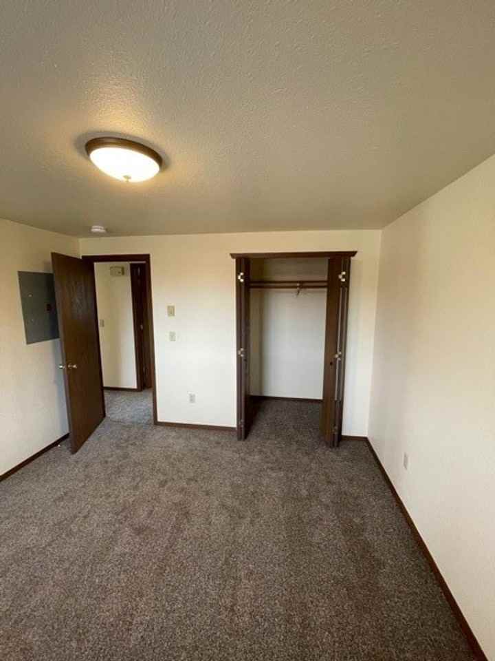 Koch Rental Properties Apartments 1526 W Koch St, Bozeman, MT 59715