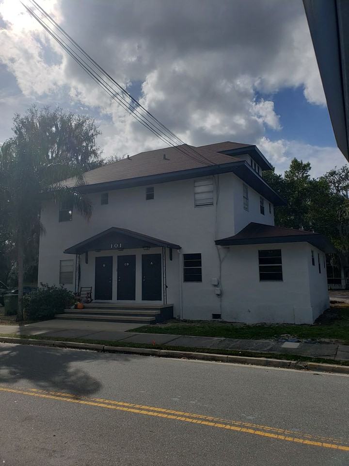 101 South Moss Street - Photo 2 of 21