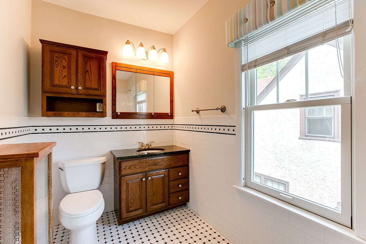 1576 Sargent Avenue - Photo 3 of 10