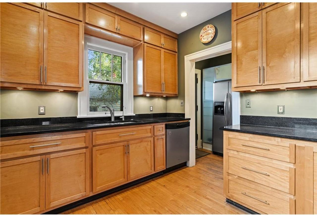 1577 Osceola Ave - Photo 4 of 13