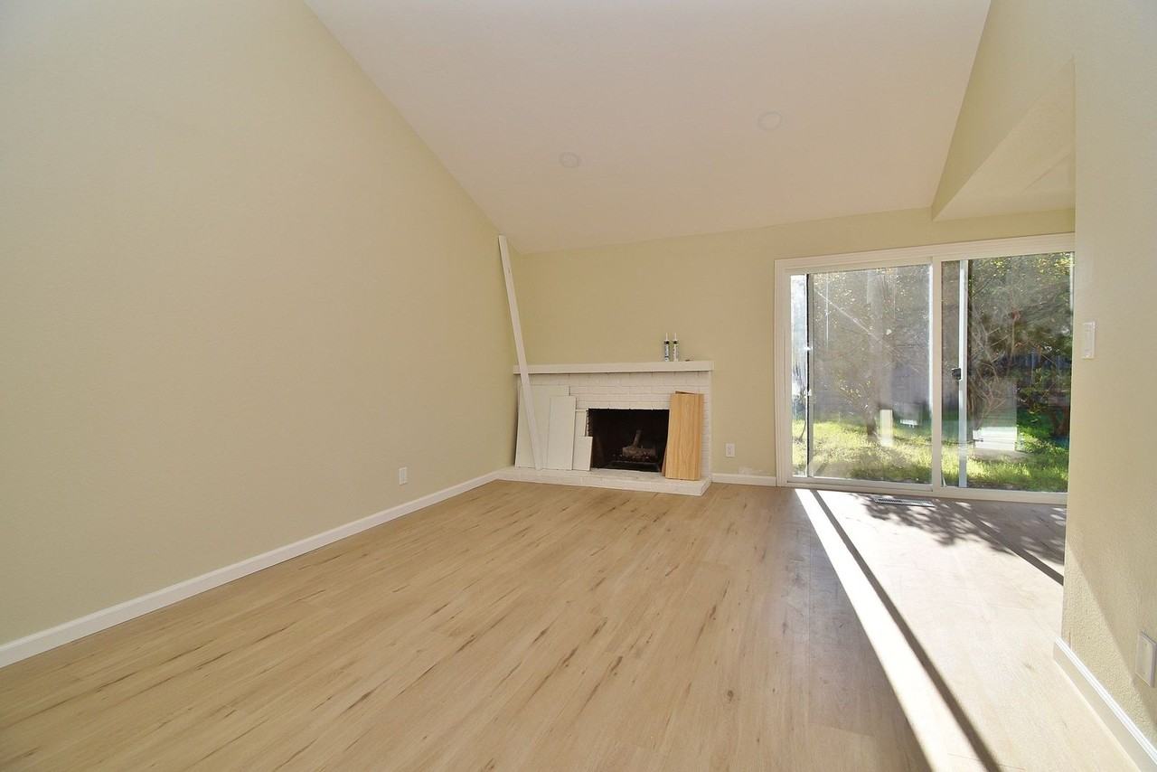 1350 Kruger Ave - Photo 5 of 20
