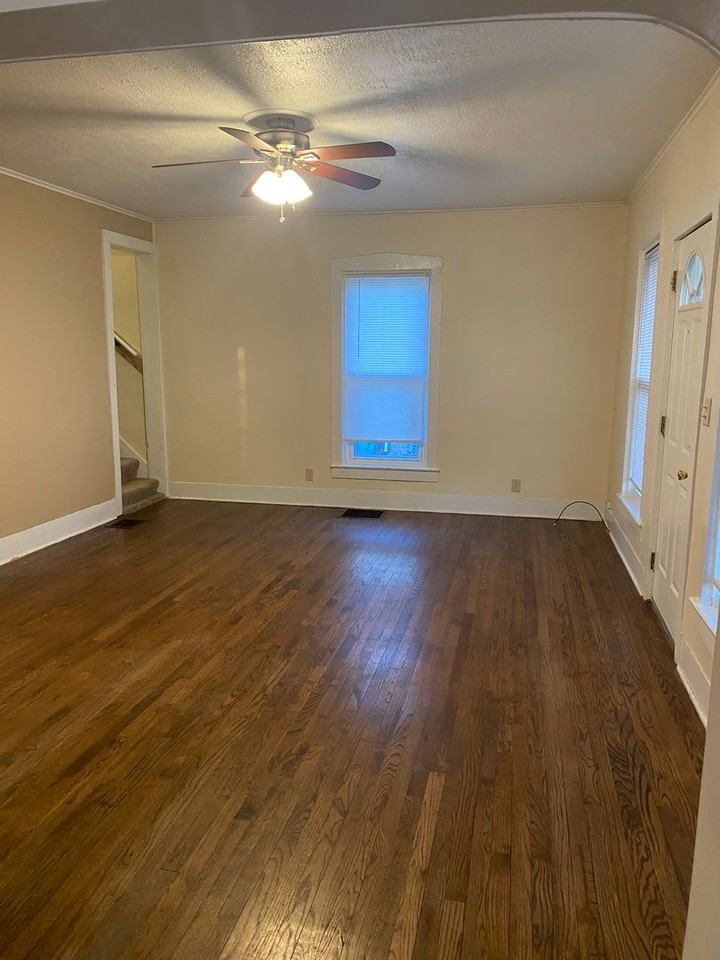 174 Market St - Photo 4 of 16